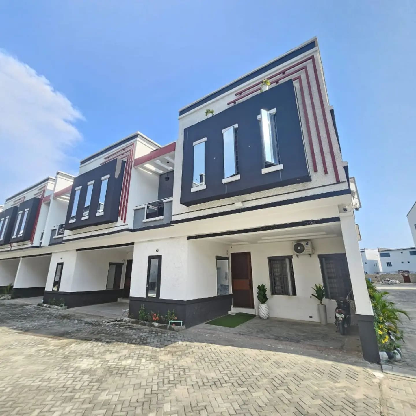 Image 9