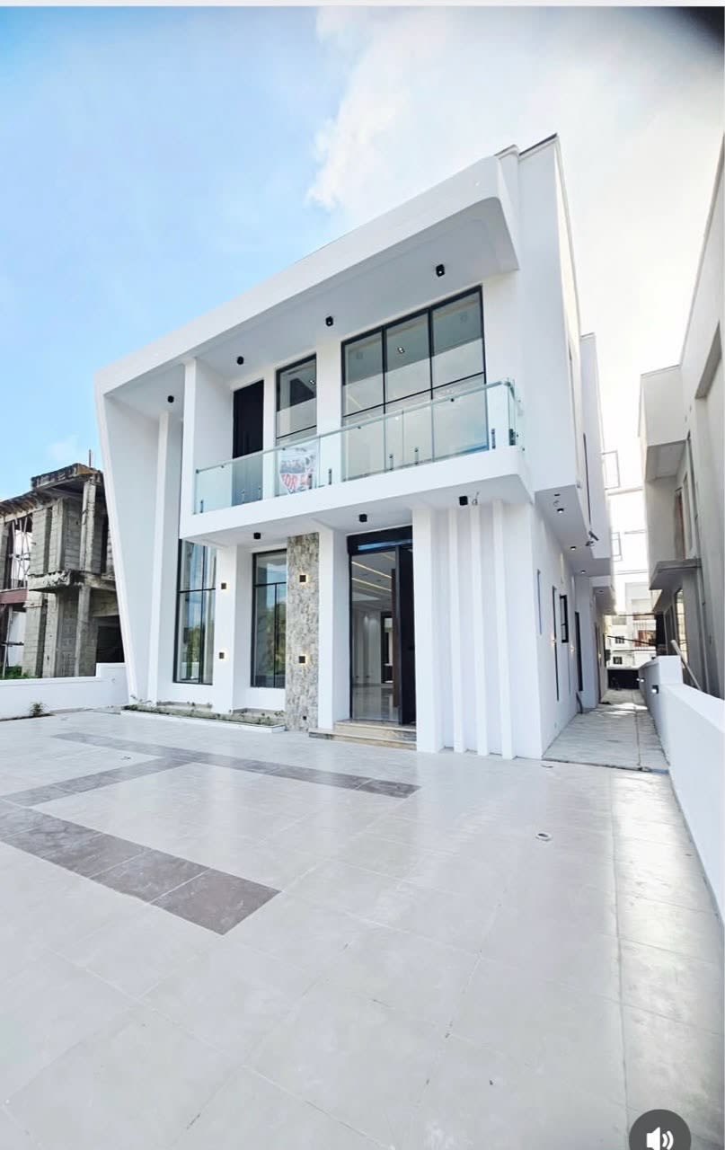 Lekki Penninsula Ii, Nigeria