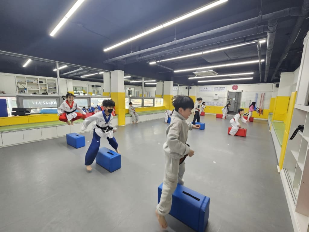 학원 이미지