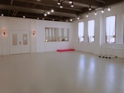 J윤 발레아카데미 대표사진