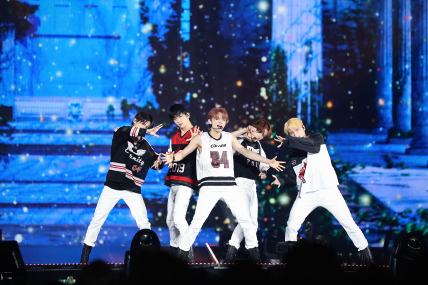 TOMORROW X TOGETHER 初となる京セラドーム公演を締めくくる追加 TOMORROW X TOGETHER 初となる京セラドーム公演を締めくくる追加