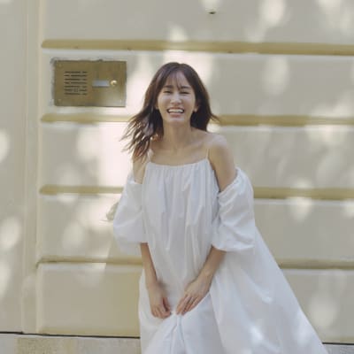 AKB48 前田敦子Official Ver.2シュリンク付未開封1BOX 希少未開封BOX】前田敦子 ver2 オフィシャルトレーディングカード