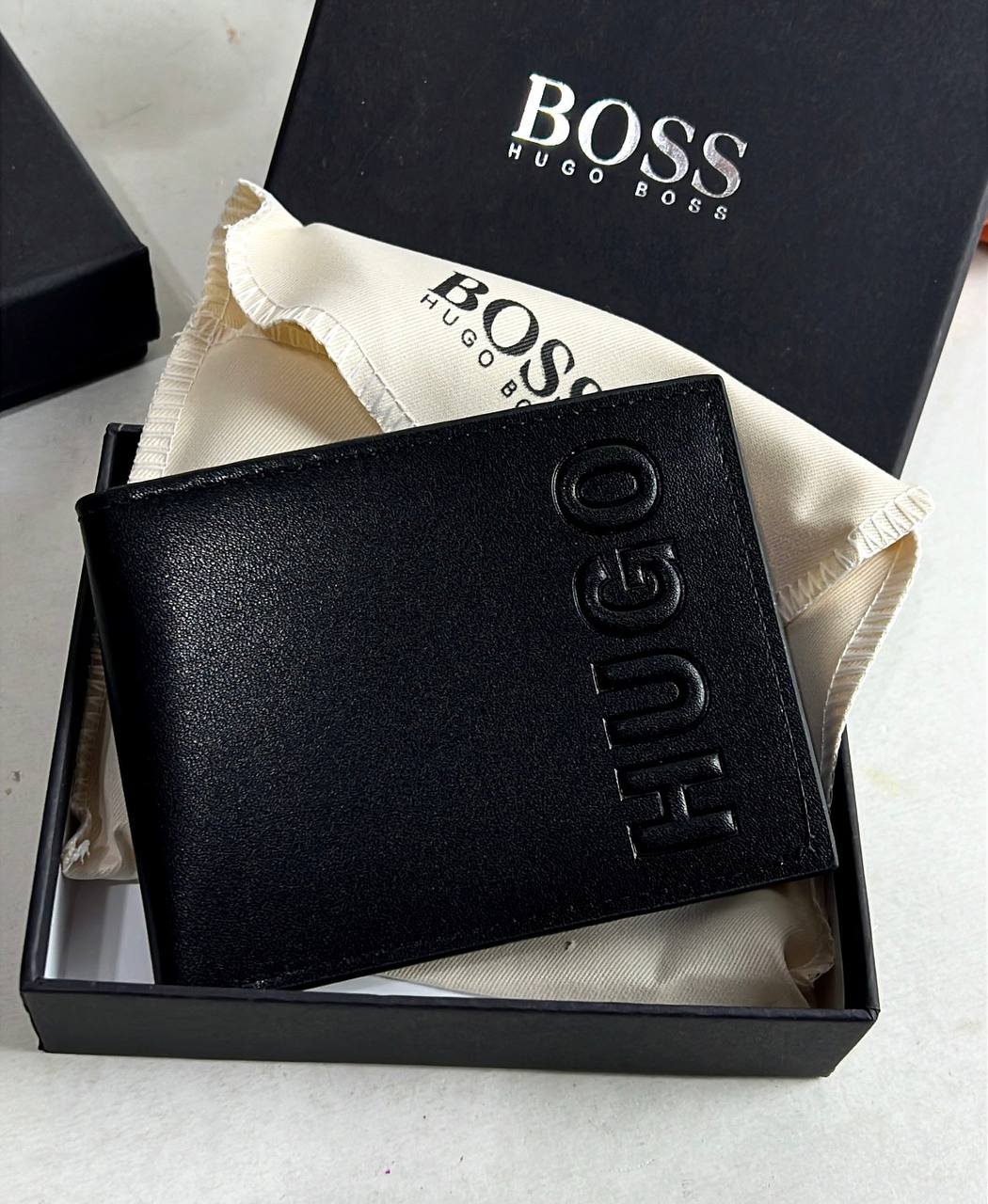محفظة Boss