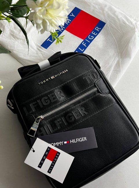 Tommy Hilfiger bag 🥵♥️