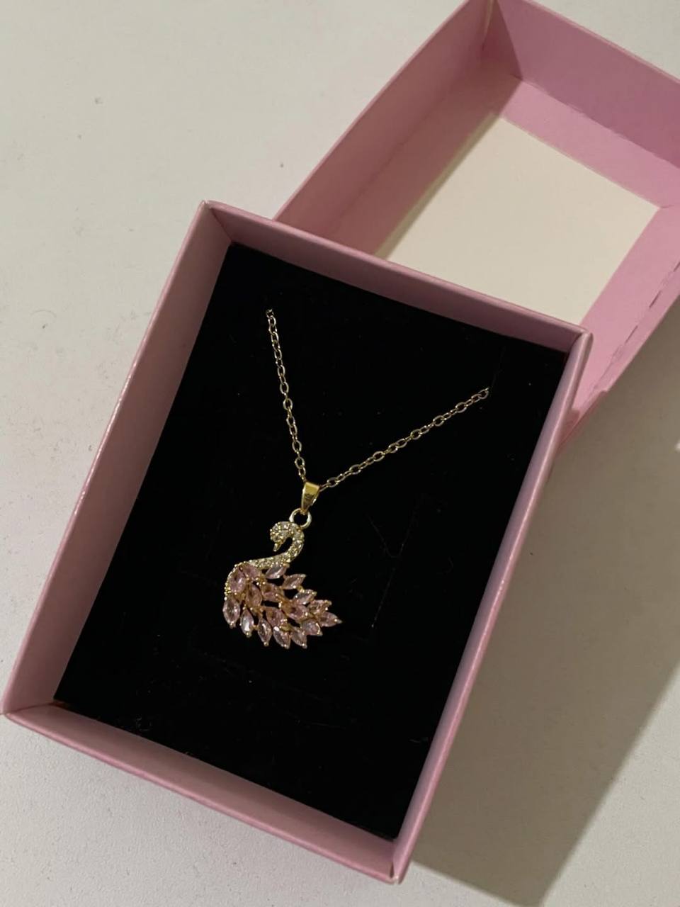 سلسلة Swan 🦢 البجعة 💗✨