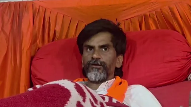 अंतरवाली सराटीत मनोज जरांगेंच्या उपोषणाचा १३ वा दिवस; पुढील निर्णयाकडे राज्याचे लक्ष