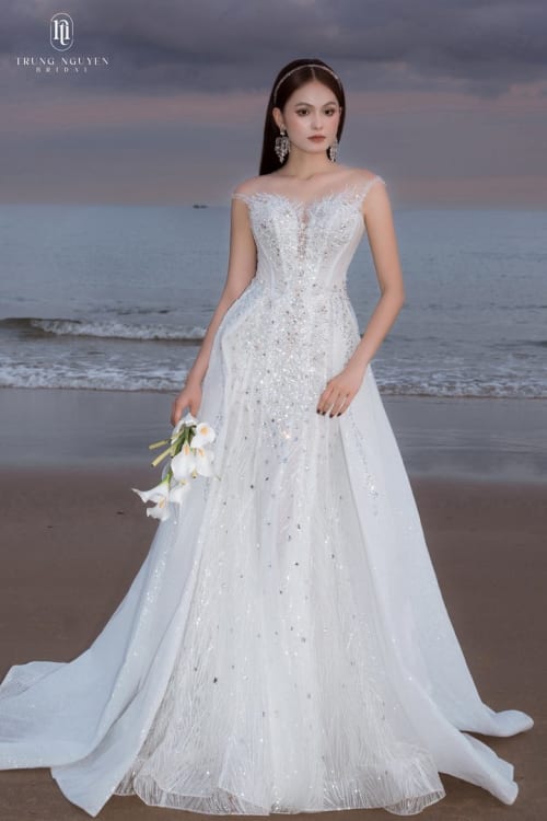 Mẫu váy cưới dòng Diamond số 7 — Trung Nguyễn Bridal