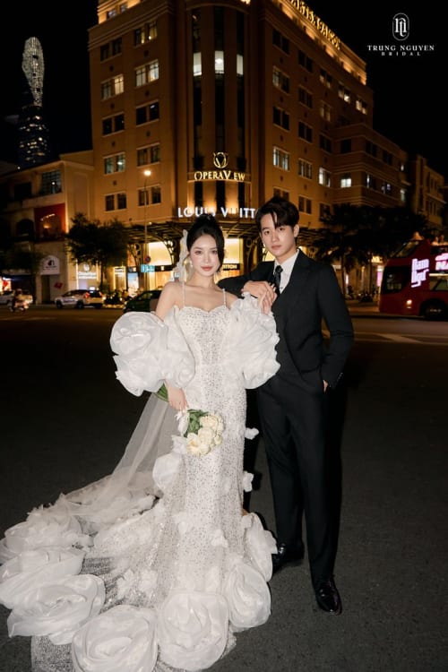 Mẫu váy cưới dòng Diamond số 60 — Trung Nguyễn Bridal