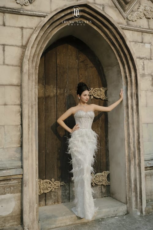 Mẫu váy cưới dòng Gold số 5 — Trung Nguyễn Bridal