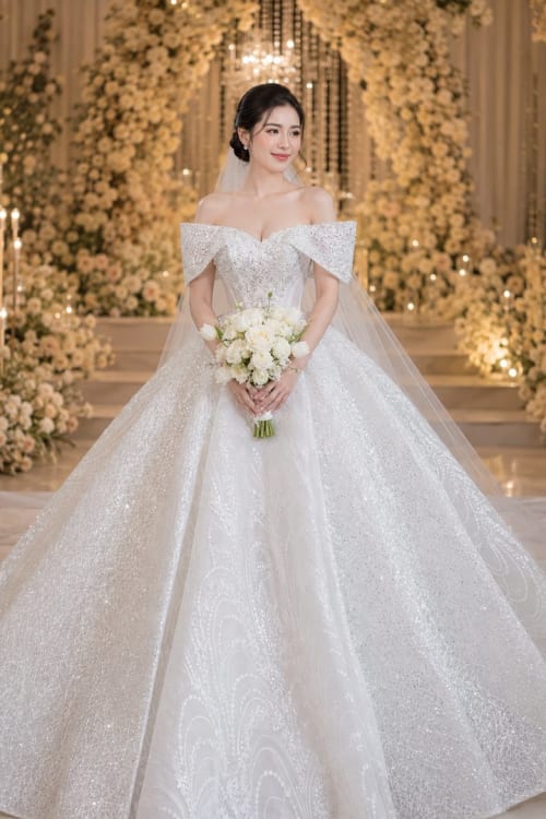 Mẫu váy cưới dòng Gold số 42 — Trung Nguyễn Bridal
