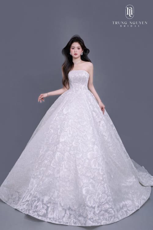 Mẫu váy cưới dòng Gold số 54 — Trung Nguyễn Bridal