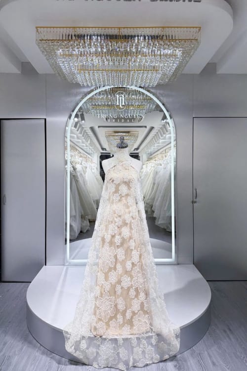 Mẫu váy cưới dòng Gold số 57 — Trung Nguyễn Bridal