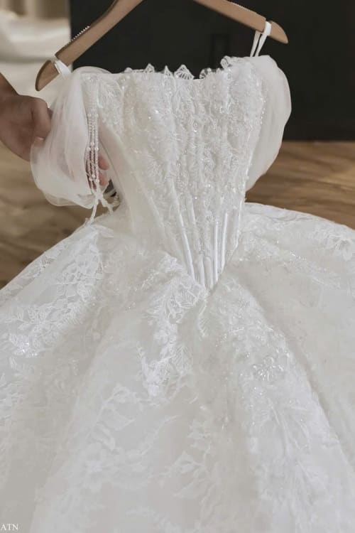 Mẫu váy cưới dòng Gold số 60 — Trung Nguyễn Bridal