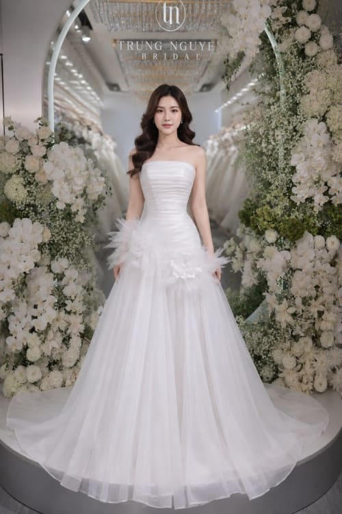 Mẫu váy cưới dòng Silver số 9 — Trung Nguyễn Bridal