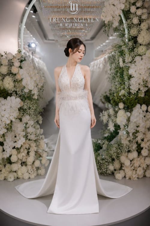 Mẫu váy cưới dòng Silver số 10 — Trung Nguyễn Bridal