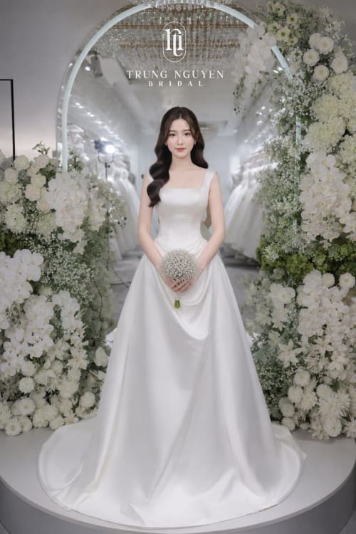 Mẫu váy cưới dòng Silver số 16 — Trung Nguyễn Bridal