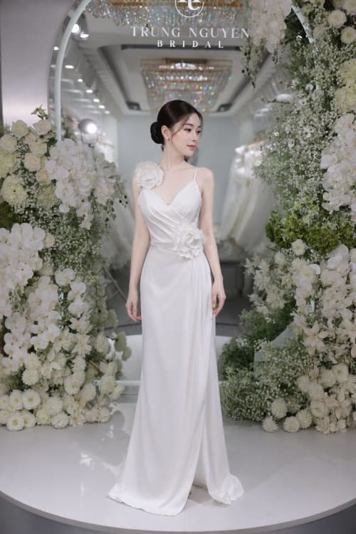 Mẫu váy cưới dòng Silver số 19 — Trung Nguyễn Bridal