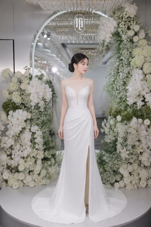 Mẫu váy cưới dòng Silver số 22 — Trung Nguyễn Bridal