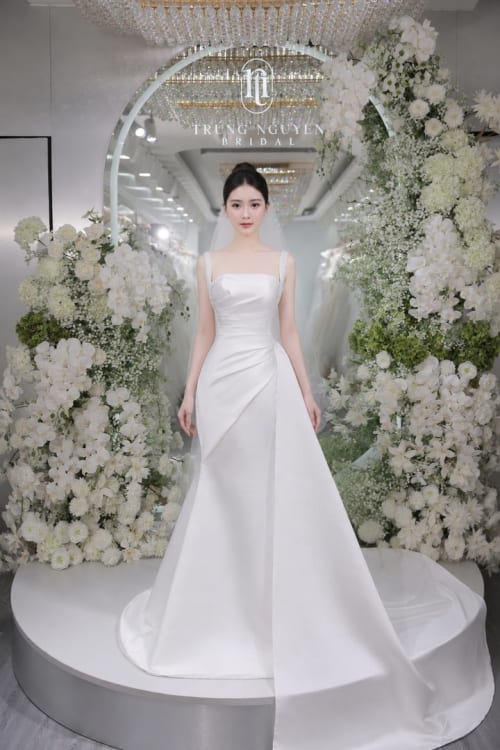Mẫu váy cưới dòng Silver số 23 — Trung Nguyễn Bridal