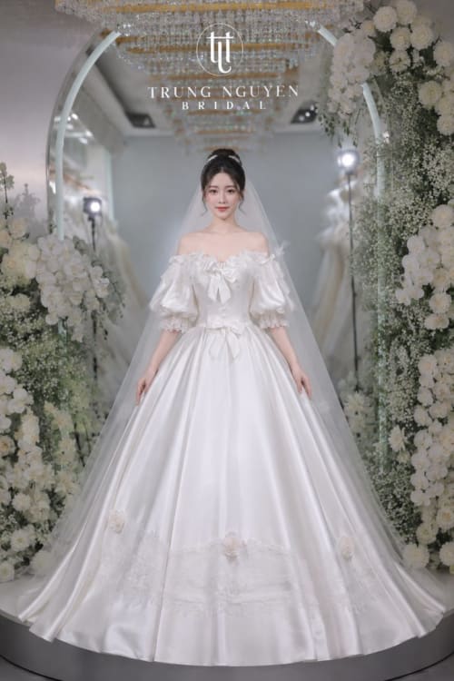 Mẫu váy cưới dòng Silver số 39 — Trung Nguyễn Bridal