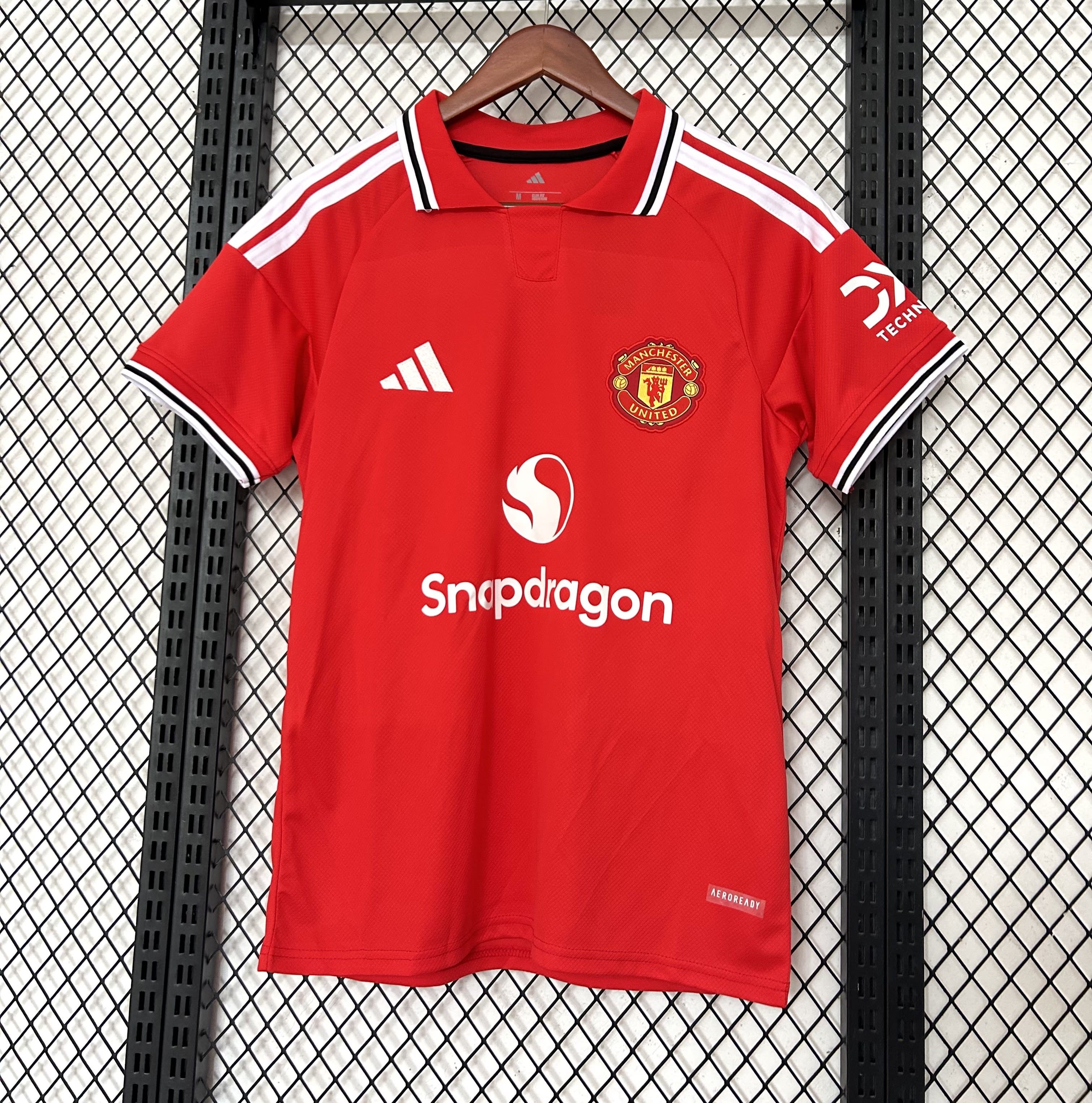 Manchester United Local 2026/27