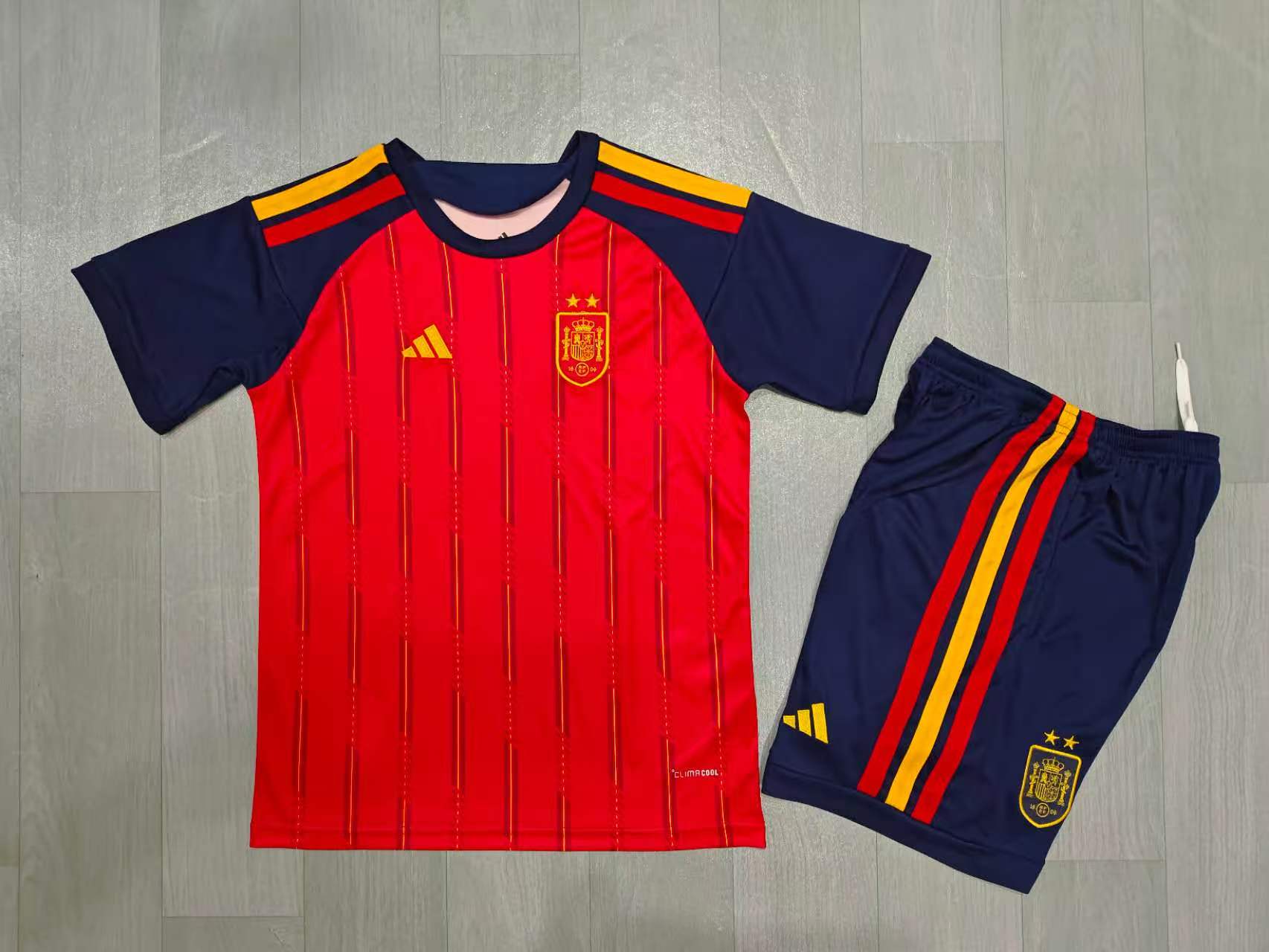 Conjunto Niño España
