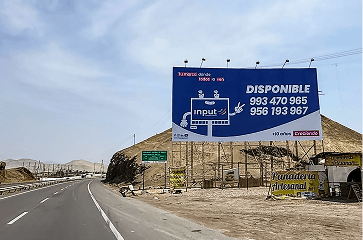 Panel publicitario en Chilca
