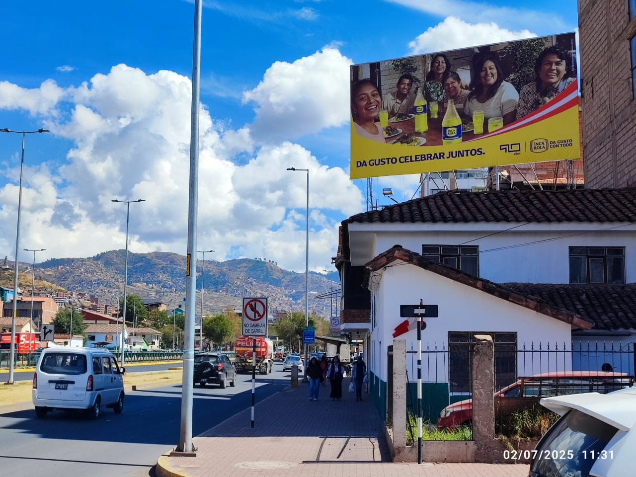Panel publicitario en CUSCO 02