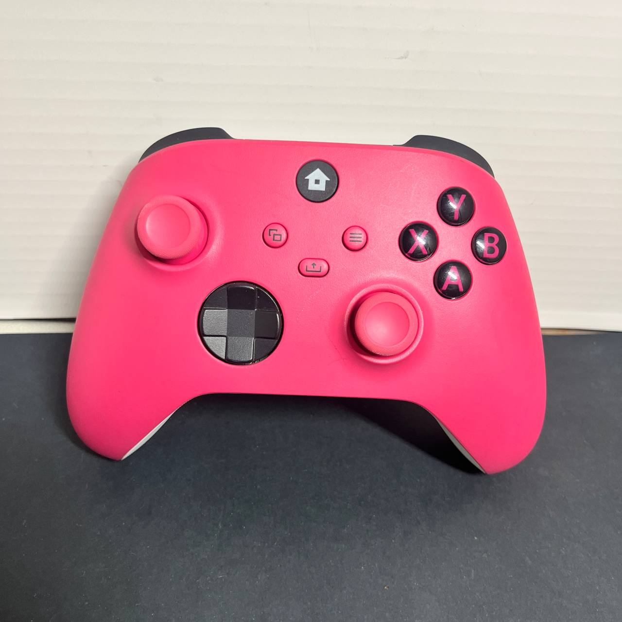 Control Mando Compatible Xbox One / Series X|S y PC (Rosa) - Conexión Tipo C