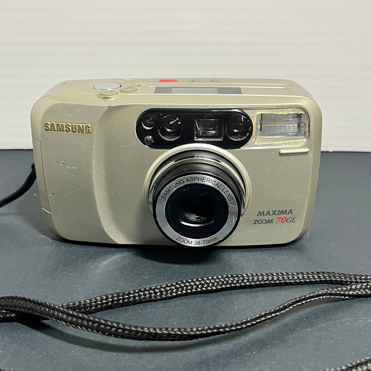 Cámara Analógica Compacta Samsung Maxima Zoom 70GL 35mm