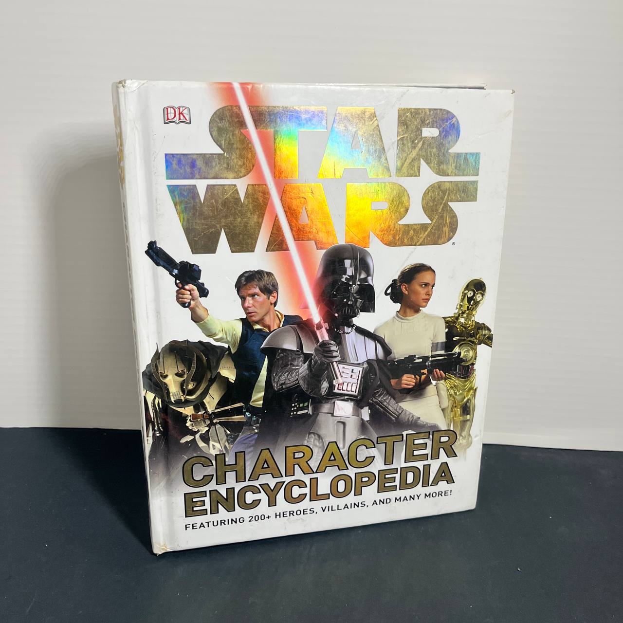 Libro Star Wars Character Encyclopedia DK, Edición Tapa Dura