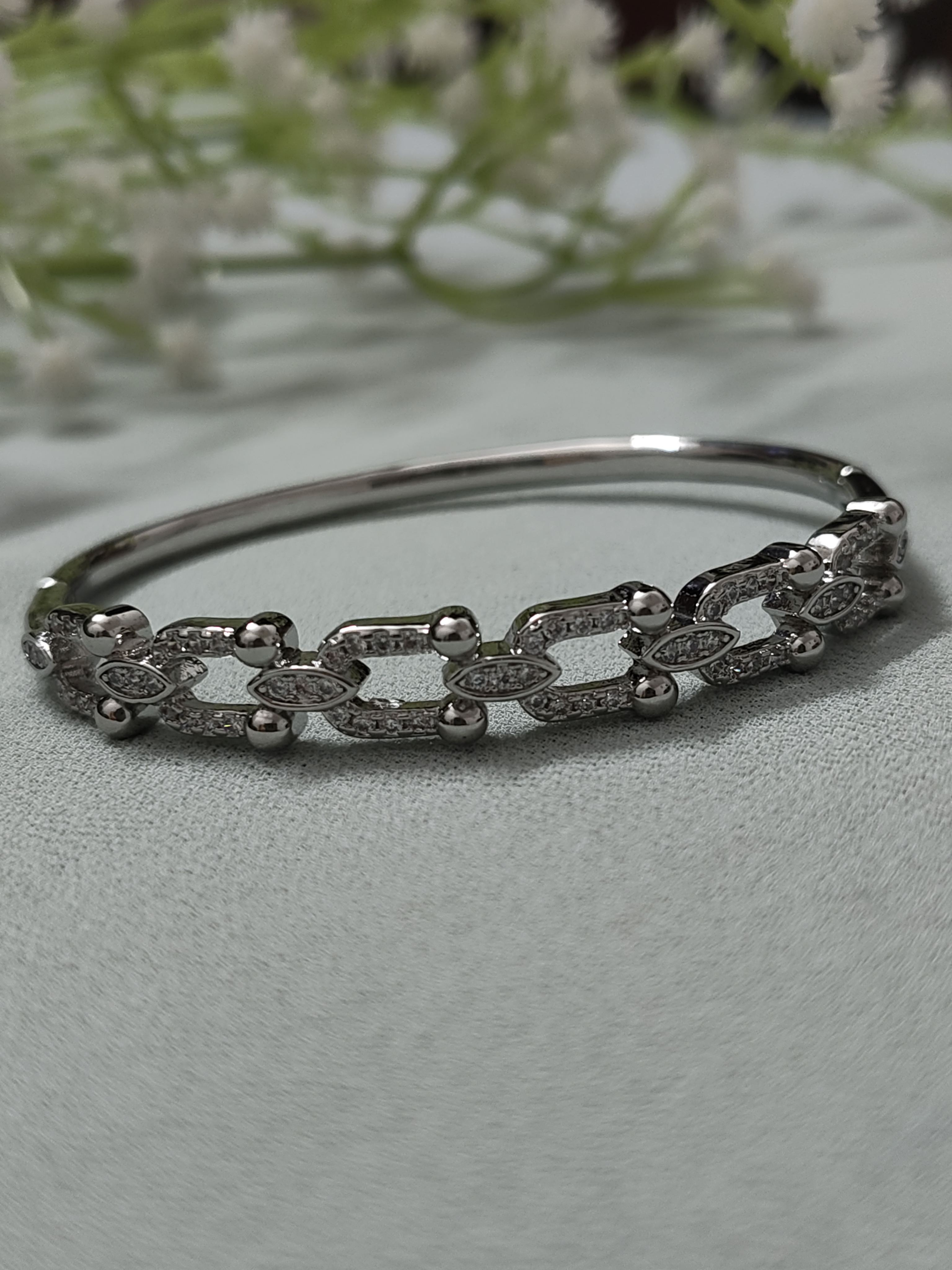 Sparkle Link Bangle