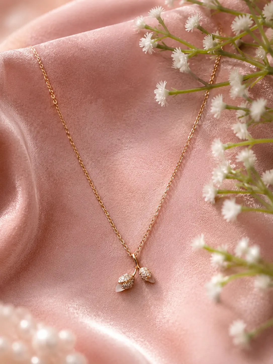 Tulip Necklace