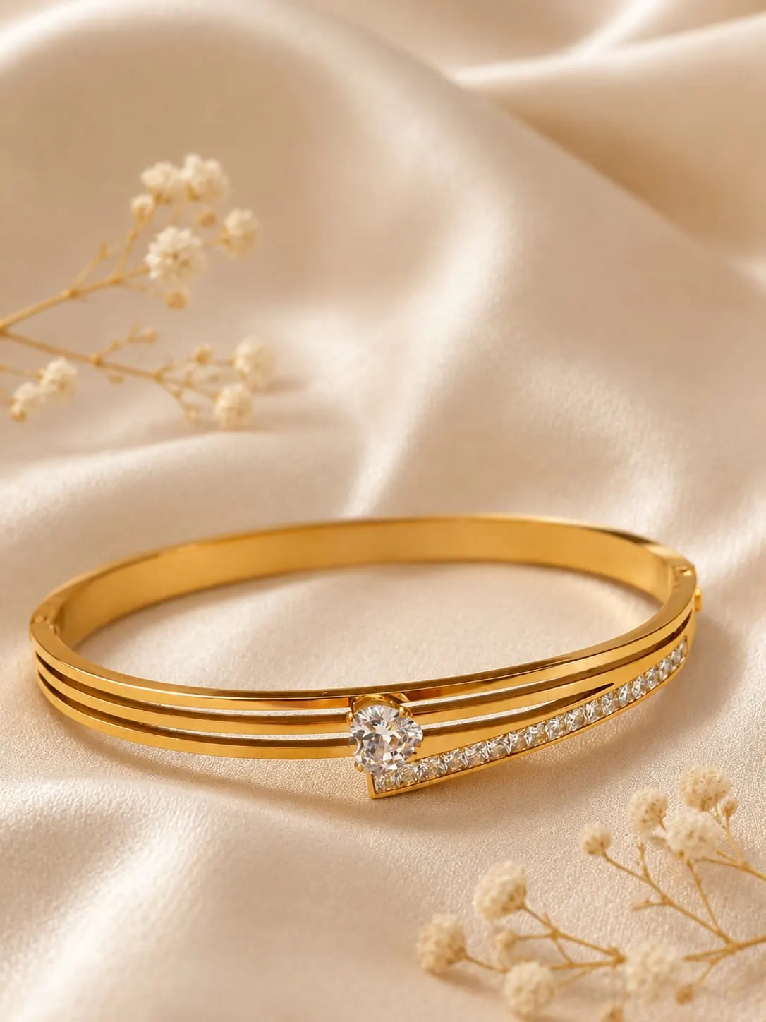 Stone Heart Bangle