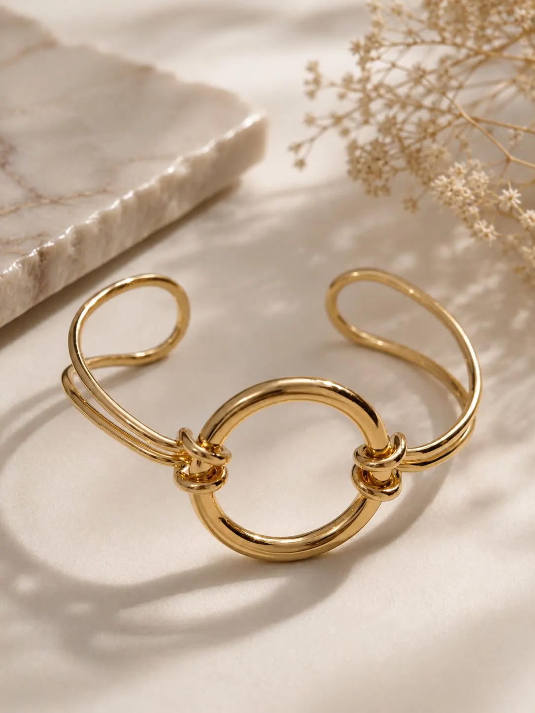 Minimal Halo Cuff Adjustable Bangle