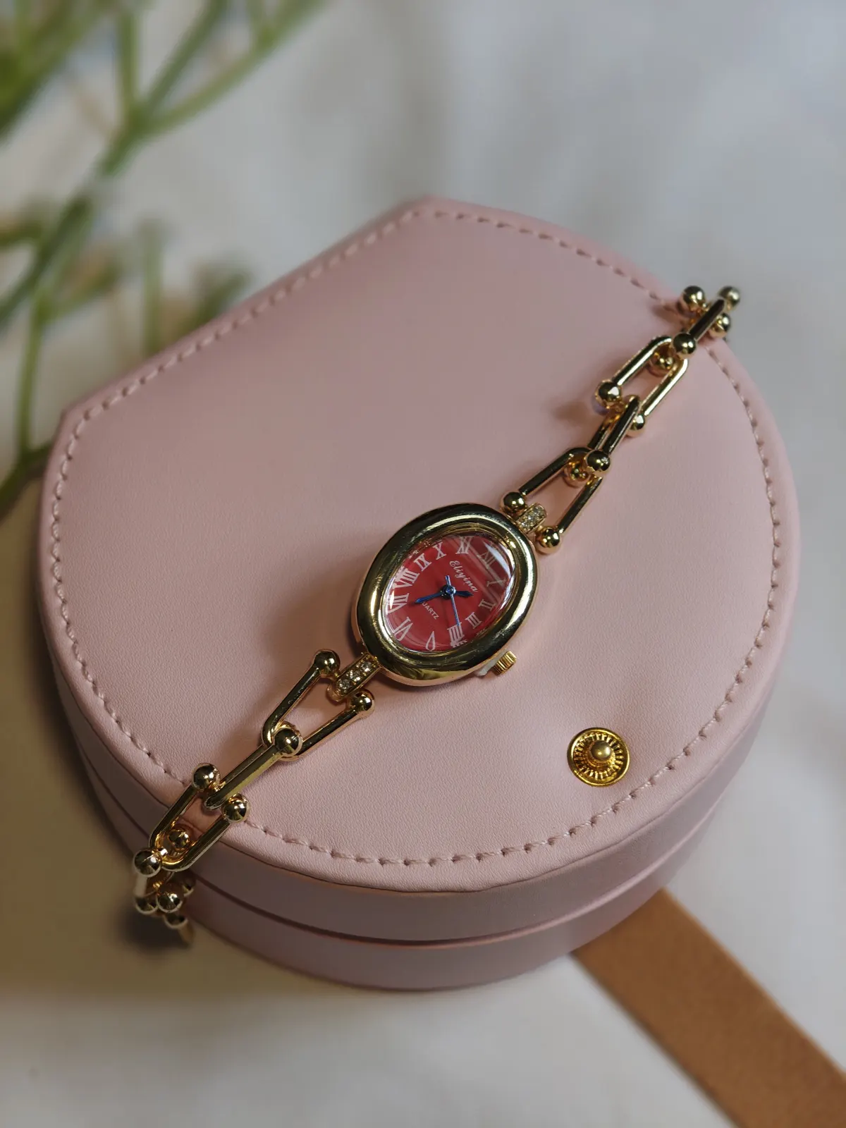 Red Dial Bracelet watch