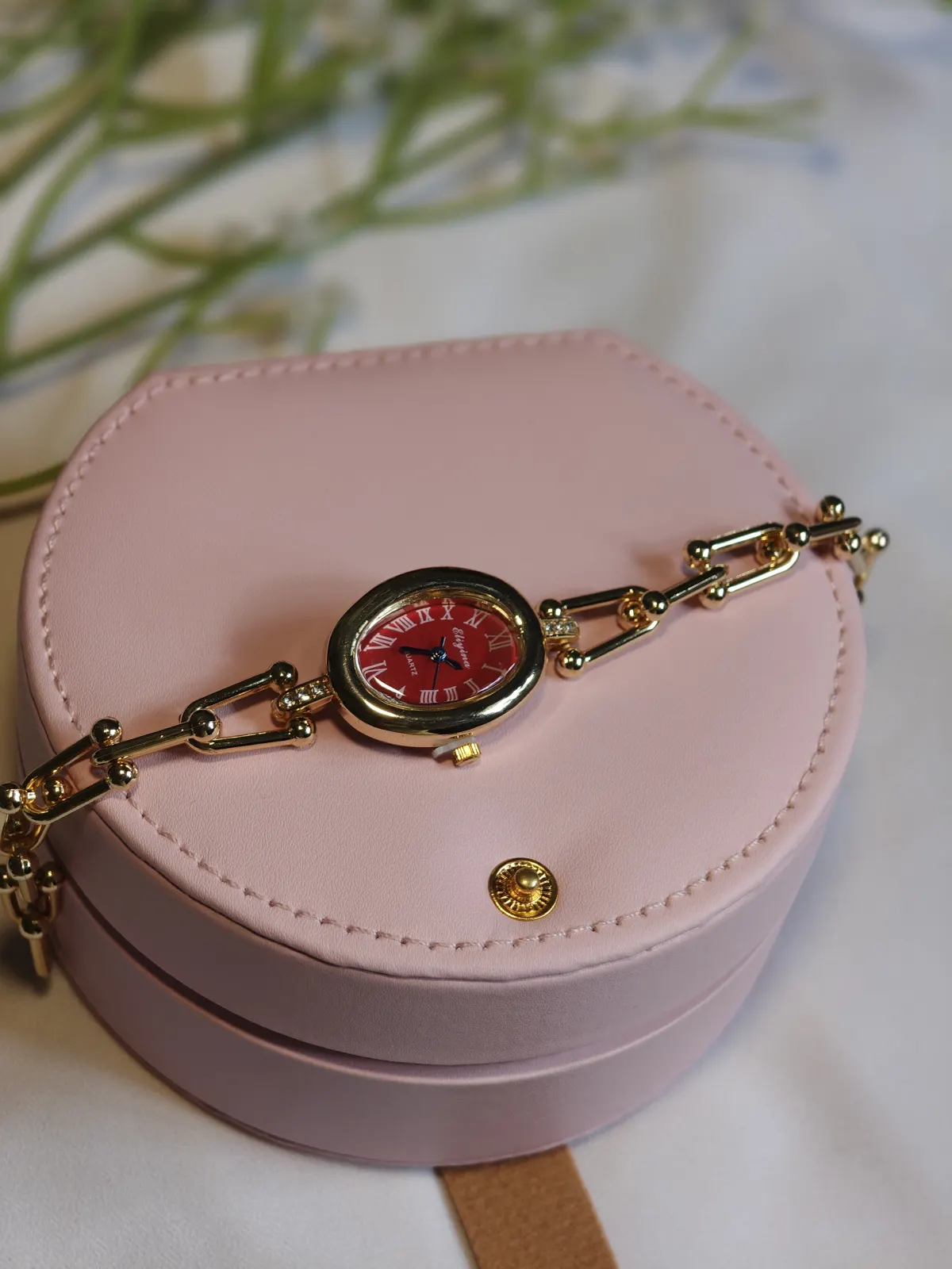 Red Dial Bracelet watch