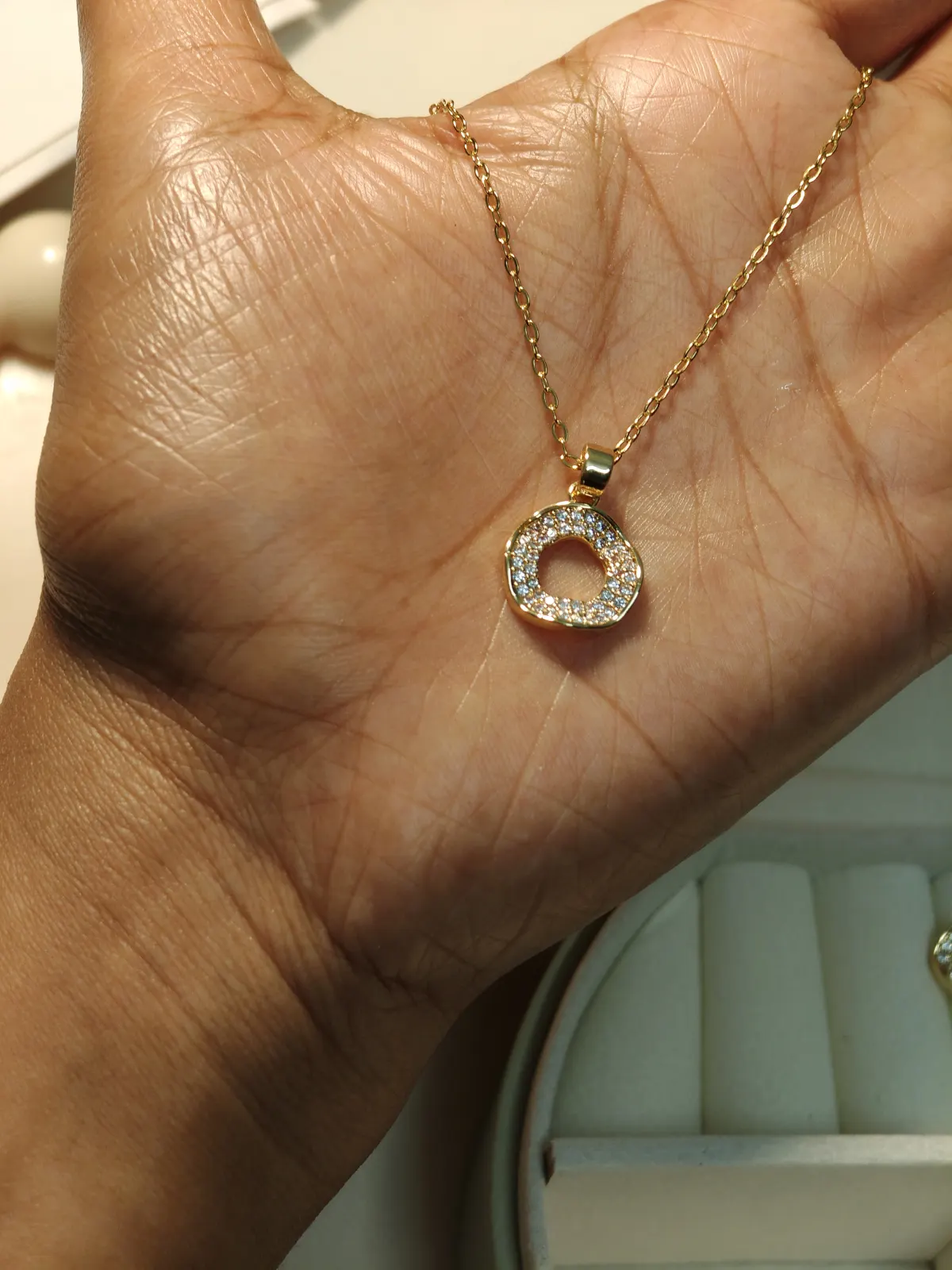 Stone Circle Paved pendant Set
