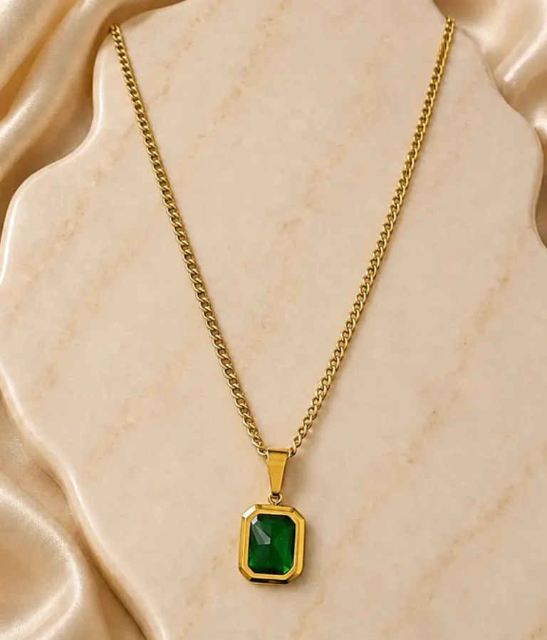 Green geometric pendant