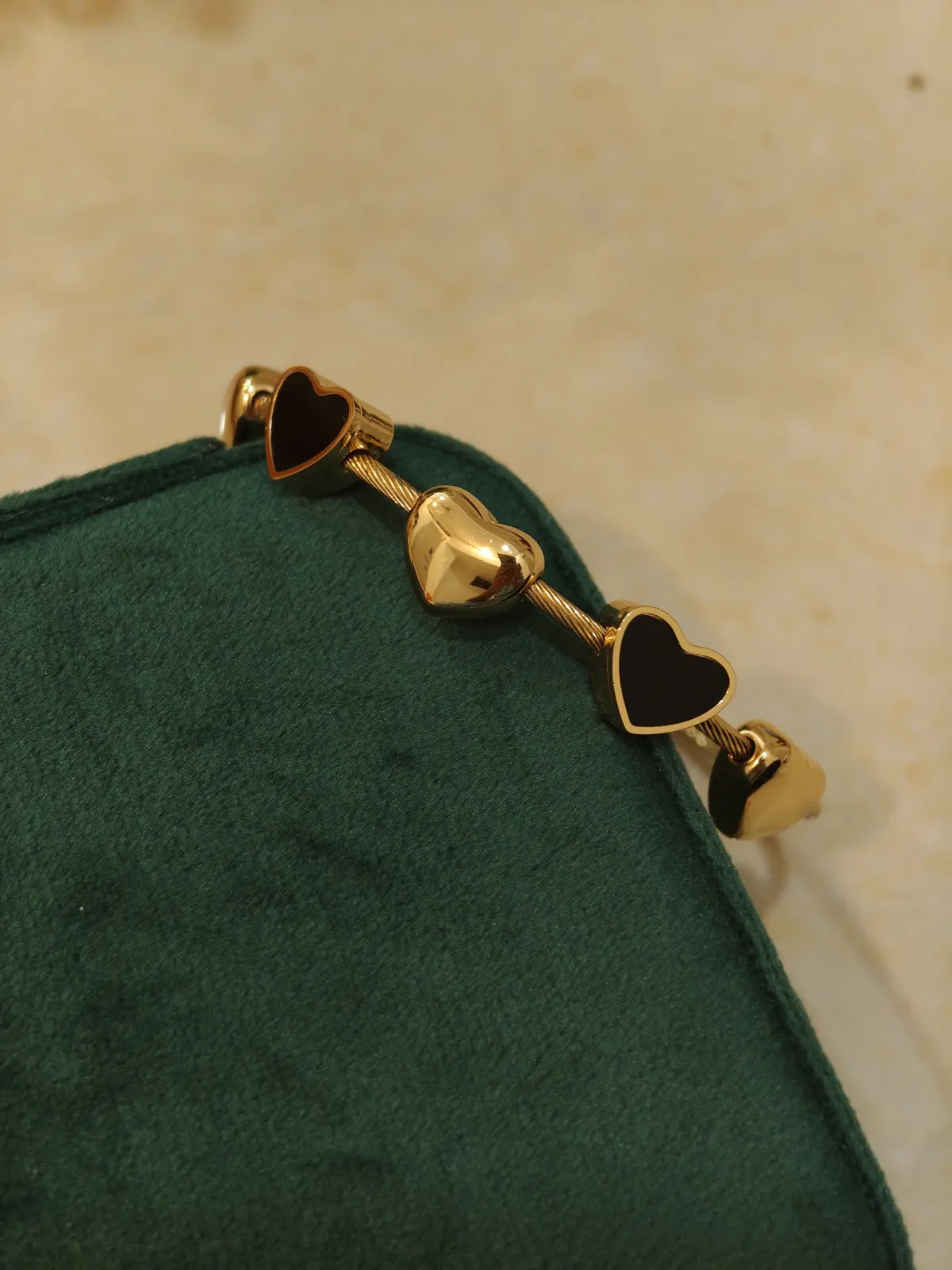 Black heart charm Bangle
