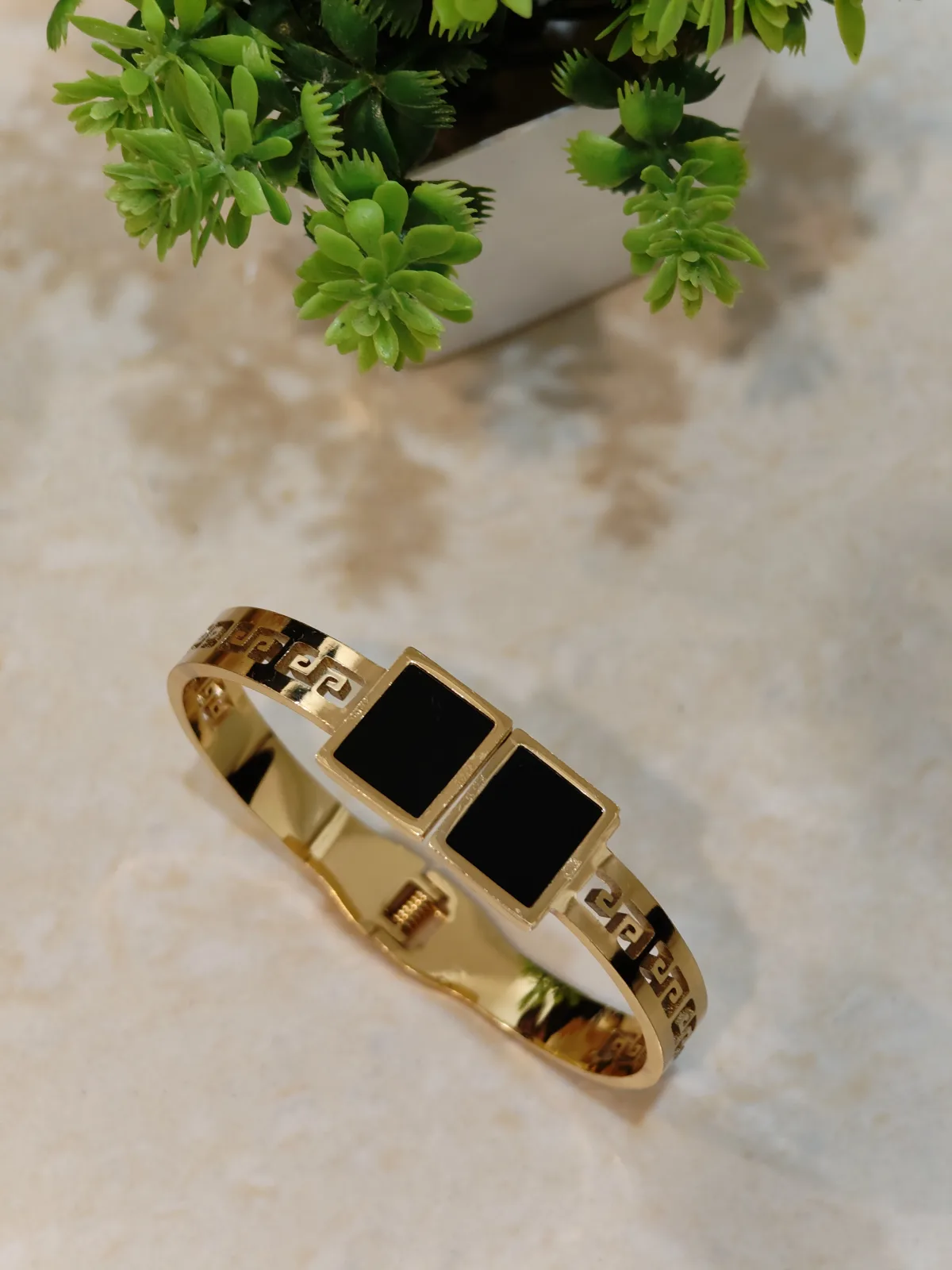 Elysian SquareBangle