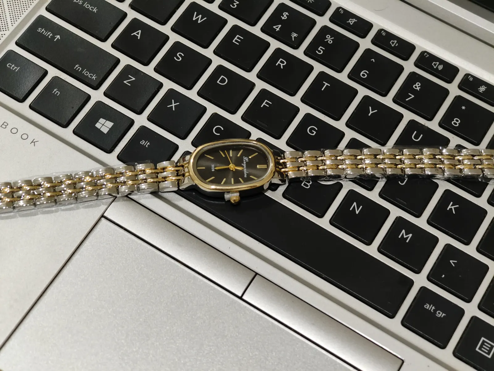 oval chain Two-Tone Metal Watch