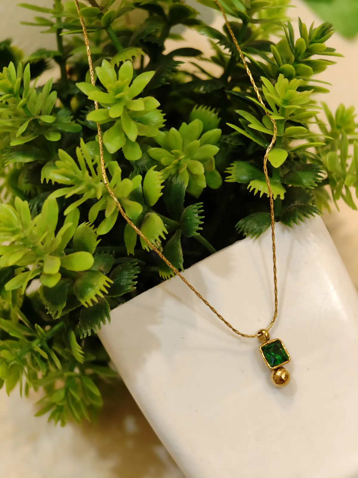 Green stone drop