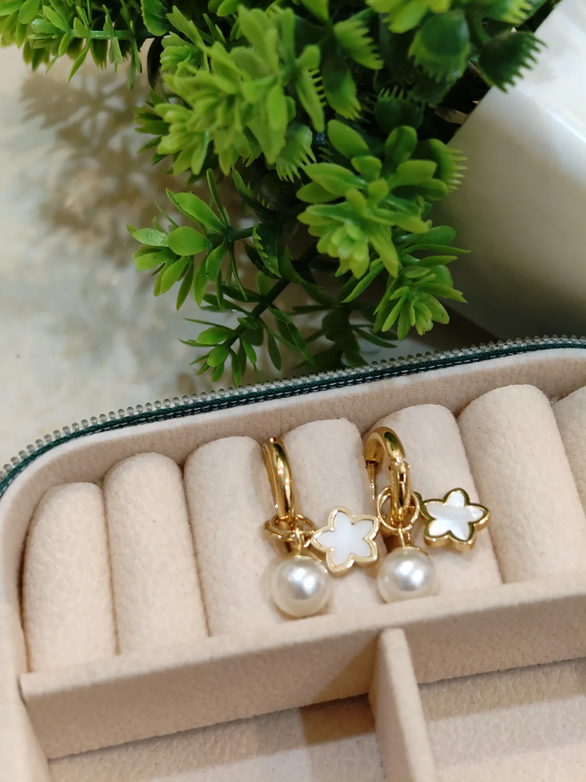 pearl drop charm hoop set