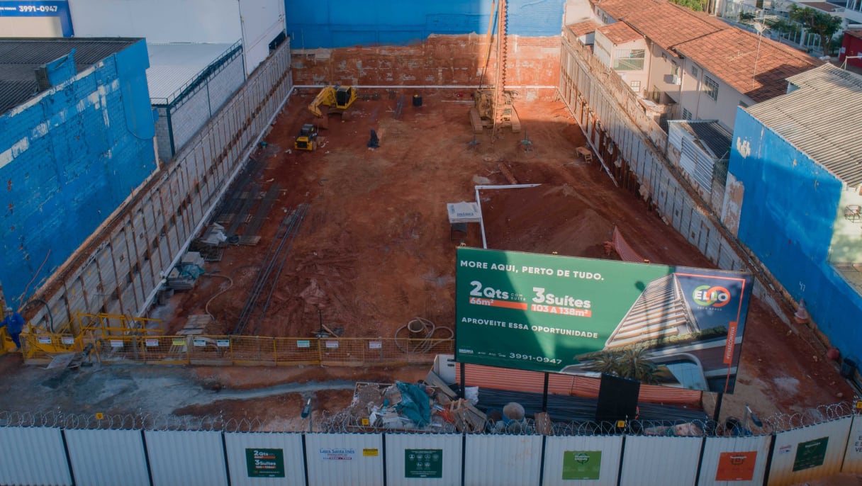 Andamento da Obra do Empreendimento Ello Vaca Brava