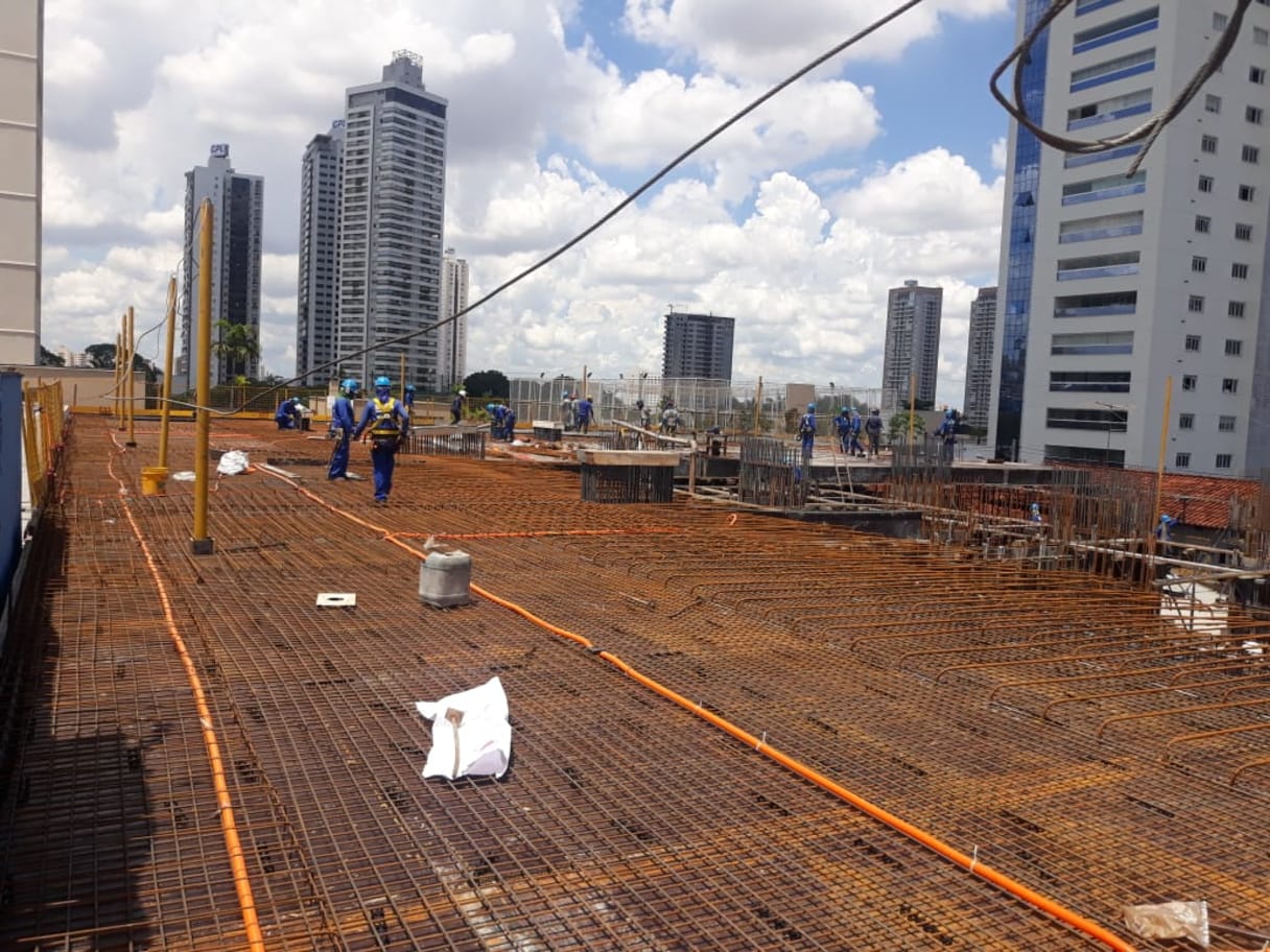 Andamento da Obra do Empreendimento Ello Vaca Brava