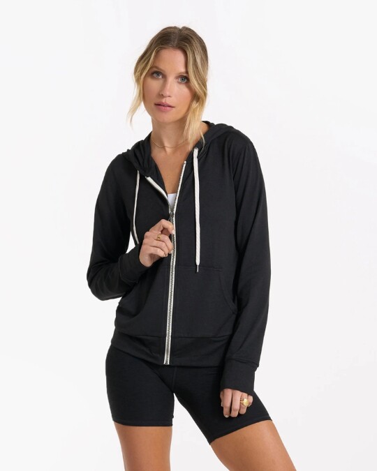 Vuori Halo Performance Hoodie 2.0 - Women's • Wanderlust Outfitters™