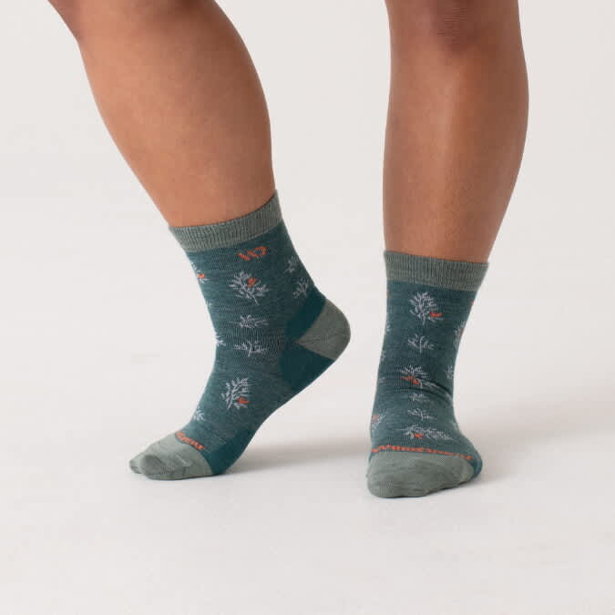 WIDE OPEN-Foliage Lightweight Micro Crew Sock - Women's