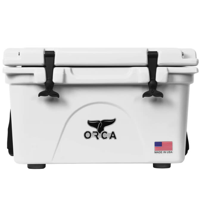 -26 Quart Cooler