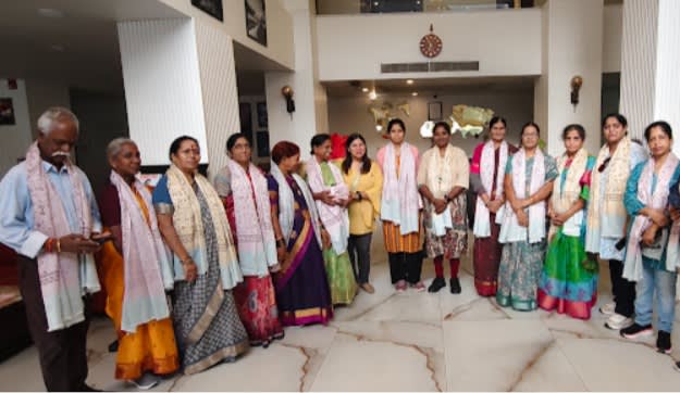 Senior Citizen Group Tour